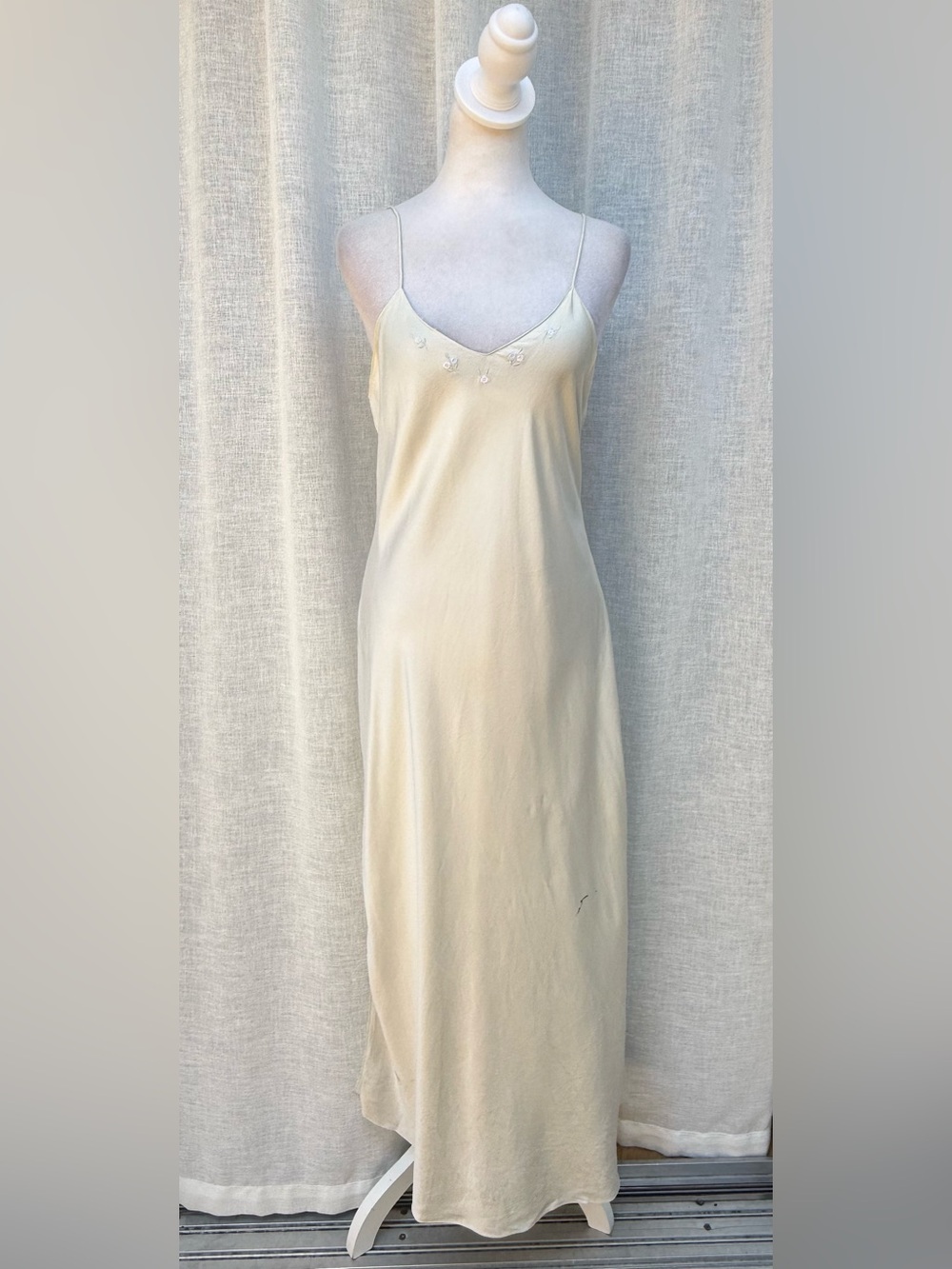 Cocoon off white roses slip lingerie dress